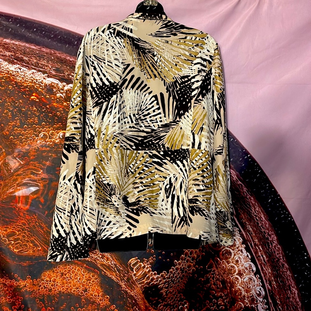 Zenergy Chico’s Women’s full Zip
Up lightweight jacket mock neck leaf
Print - Picture 3 of 6
